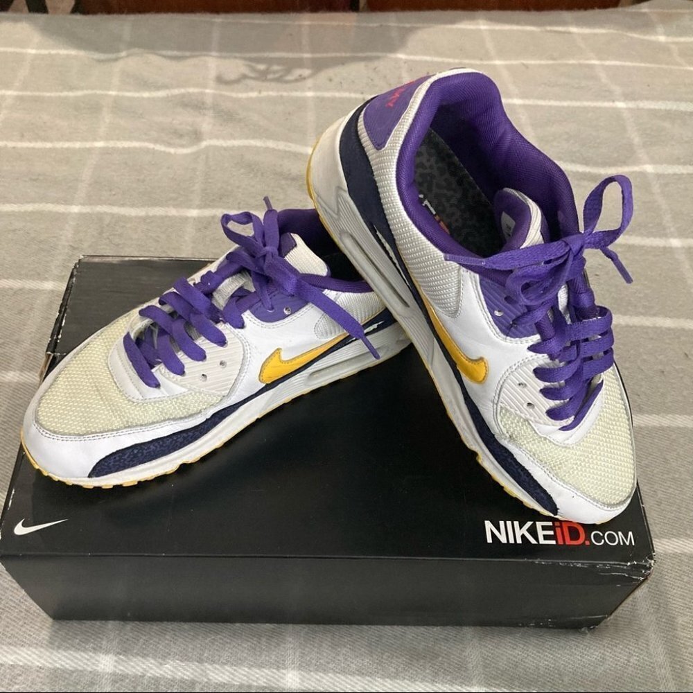 NIKE ID Sz 8 Air Max 90 “Knicks” Sneakers